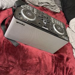 Gemini Speaker 