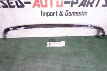 2012 - 2014 - 2015 MERCEDES ML550 ML350 REAR STRIP TRIM CHROME MOLDING AX72886 OEM