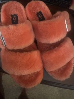 Ugg Slides 30 Dollars 