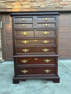 Bassett Furniture 6-Drawer Mule Chest/Tall Dresser
