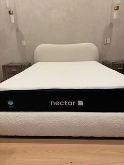 Nectar Queen Size Mattress 13"