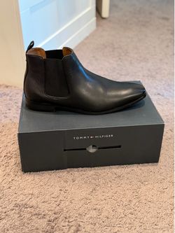 Tommy Hilfiger Black Chelsea Boots Men’s Size 13