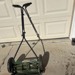 Scotts Elite Manual Push Reel 