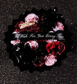 One Wish Willow Decorative Rose Arrangement