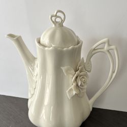 Grace's Teaware Teapot 3D White Rose Embossed
