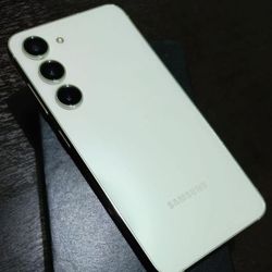 Samsung Galaxy S23 128gb  Unlocked, FREE Smartwach/ Headphones. Pay $1 Today Rest in payments. NO CREDIT NEEDED FINANCING