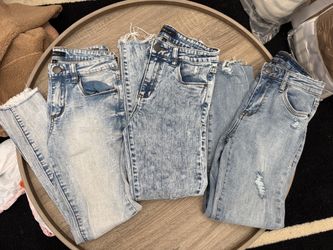 Womens size 24 denim new condition
