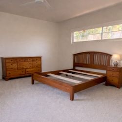 King Bedroom Set