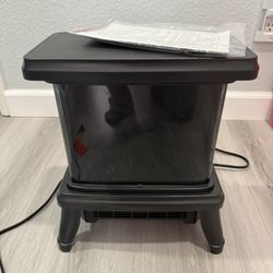 Space Fan Heater With Flame Light 