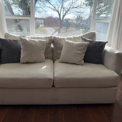 Love Seat - Must Pick Up