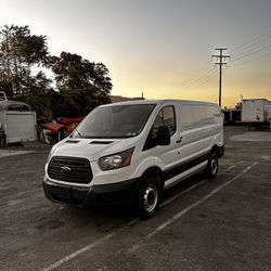 2019 Ford Transit-250