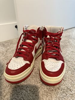  Jordan 1 Elevate High Summit White Varsity Red (Women's)