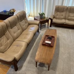 Stressless Sofa Loveseat Set, HUGE Discount