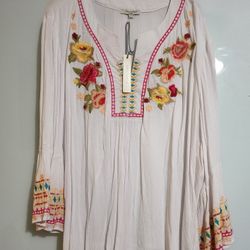 Anne Carson BNWT SZ 2X Embroidery Rayon Blouse