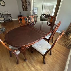 Dinning table