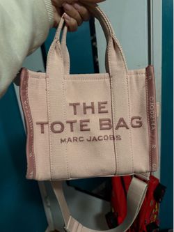 Marc Jacob’s tote bag