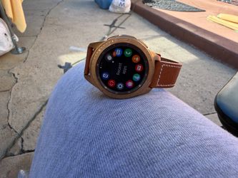 Samsung Galaxy Watch Gold with Brown Leather Band