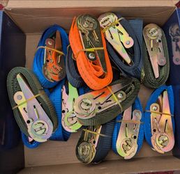 New High end ratchet tie downs 2m 5.00 a piece or 2 for 8.00