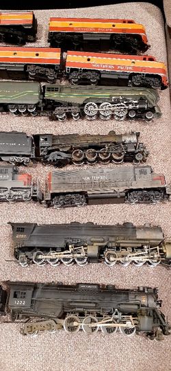 HO TRAINS LOT