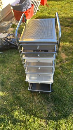 Storage draws