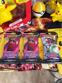 Fusion Strike Booster Sleeves