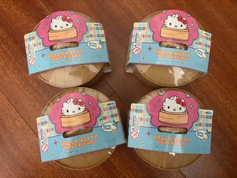 Hello Kitty and Friends Mystery Squishy Dumpling Glowing Edition
