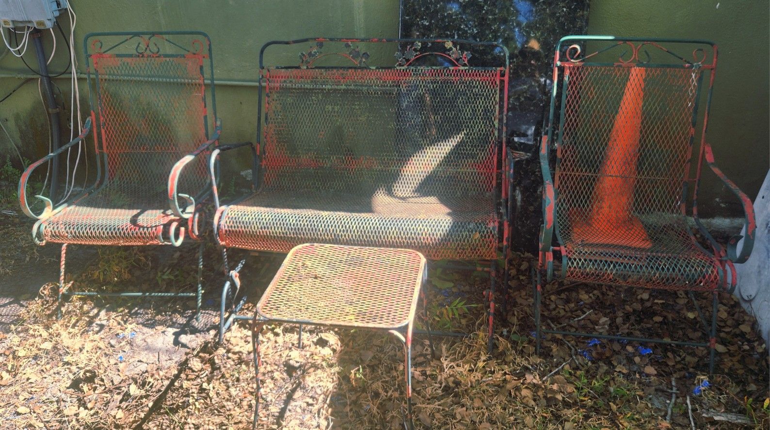 Vintage Russell Woodard Spring Rocker Chairs and Rocker Couch Hard to Find