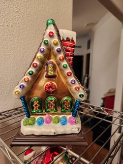 Thomas Pacconi Classics Gingerbread House 10" tall Blown Glass
