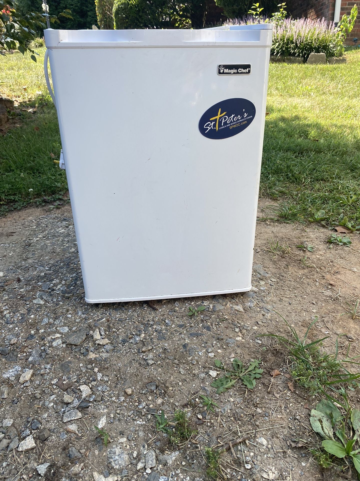 Mini Fridge Works Excellent No Issues $65