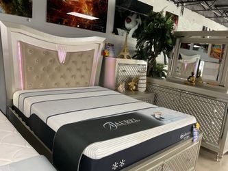 Gorgeous 5 Pc Bedroom Set With Built LED Lights In Headboard Dresser  And Free Mattress Only $1899
