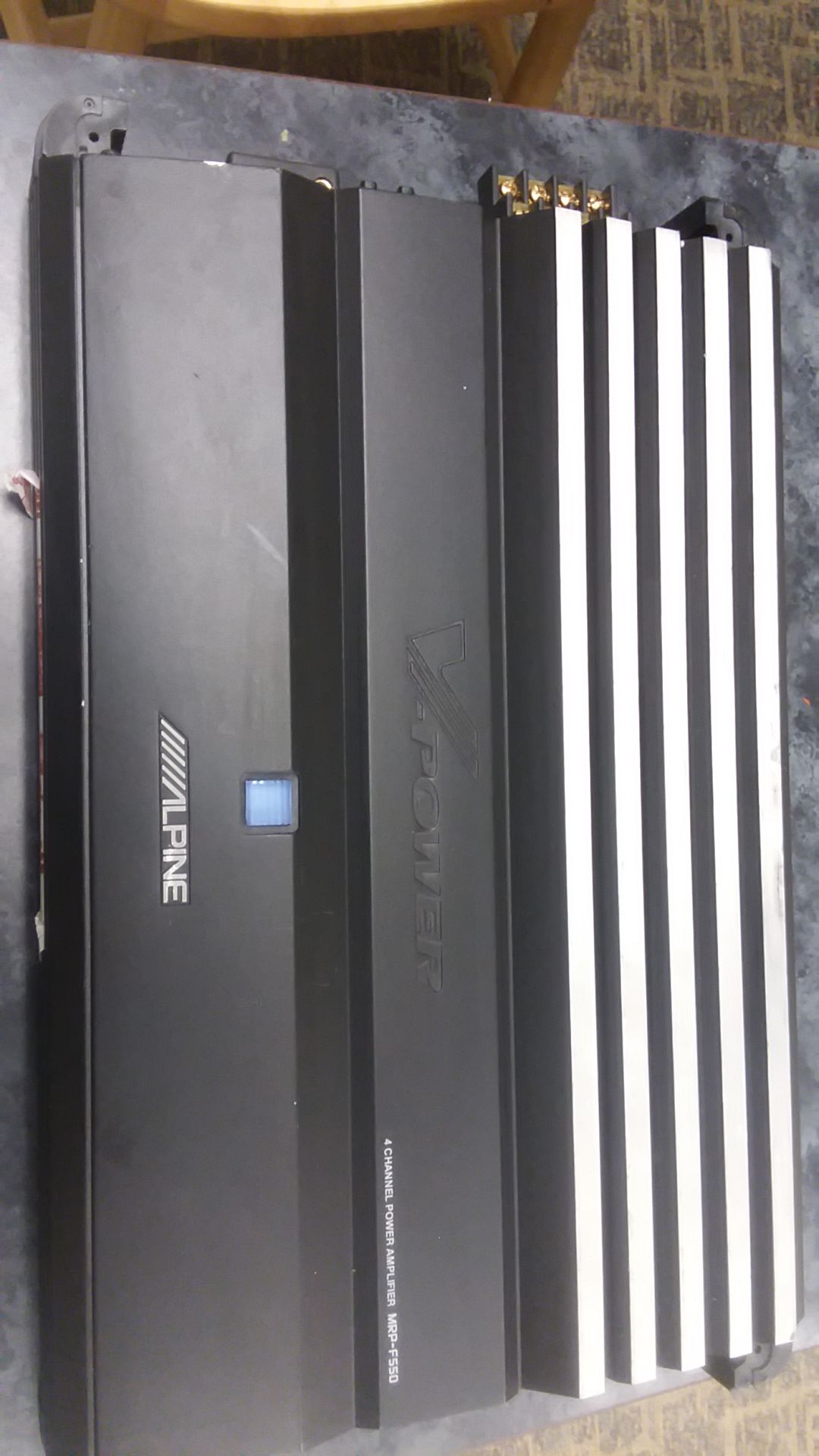 ALPINE 4 CHANNEL POWER AMPLIFIER MRP-F550