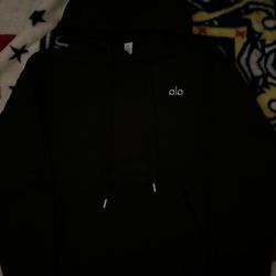 Alo hoodie