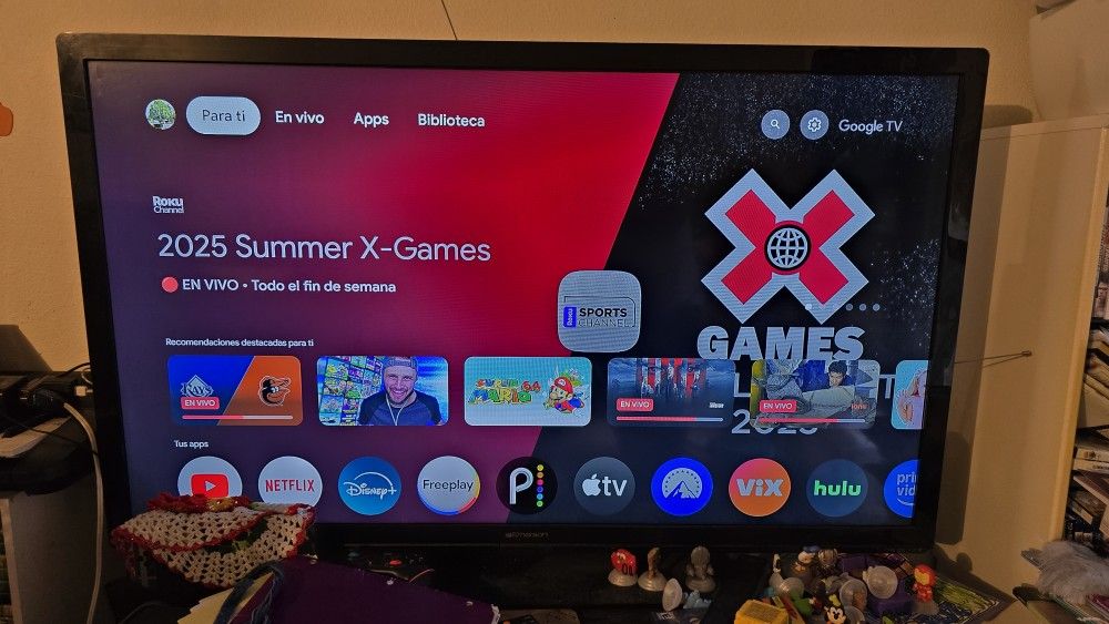 50 Inch Emerson Tv Comes With Control Remote 