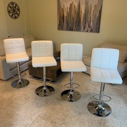 New White Barstools , Chairs Assembled - Modern Design with Faux Leather & Chrome Metal Base - Adjustable Swivel B ar sto ol Chair