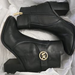 Michael Kors Leather Boots 
