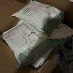 Box Of Breast milk Bags 