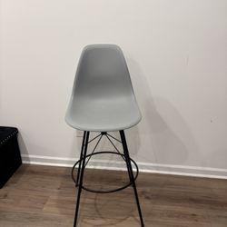 4  Counter Height Bar Stools 