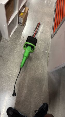 Hedge cutter
