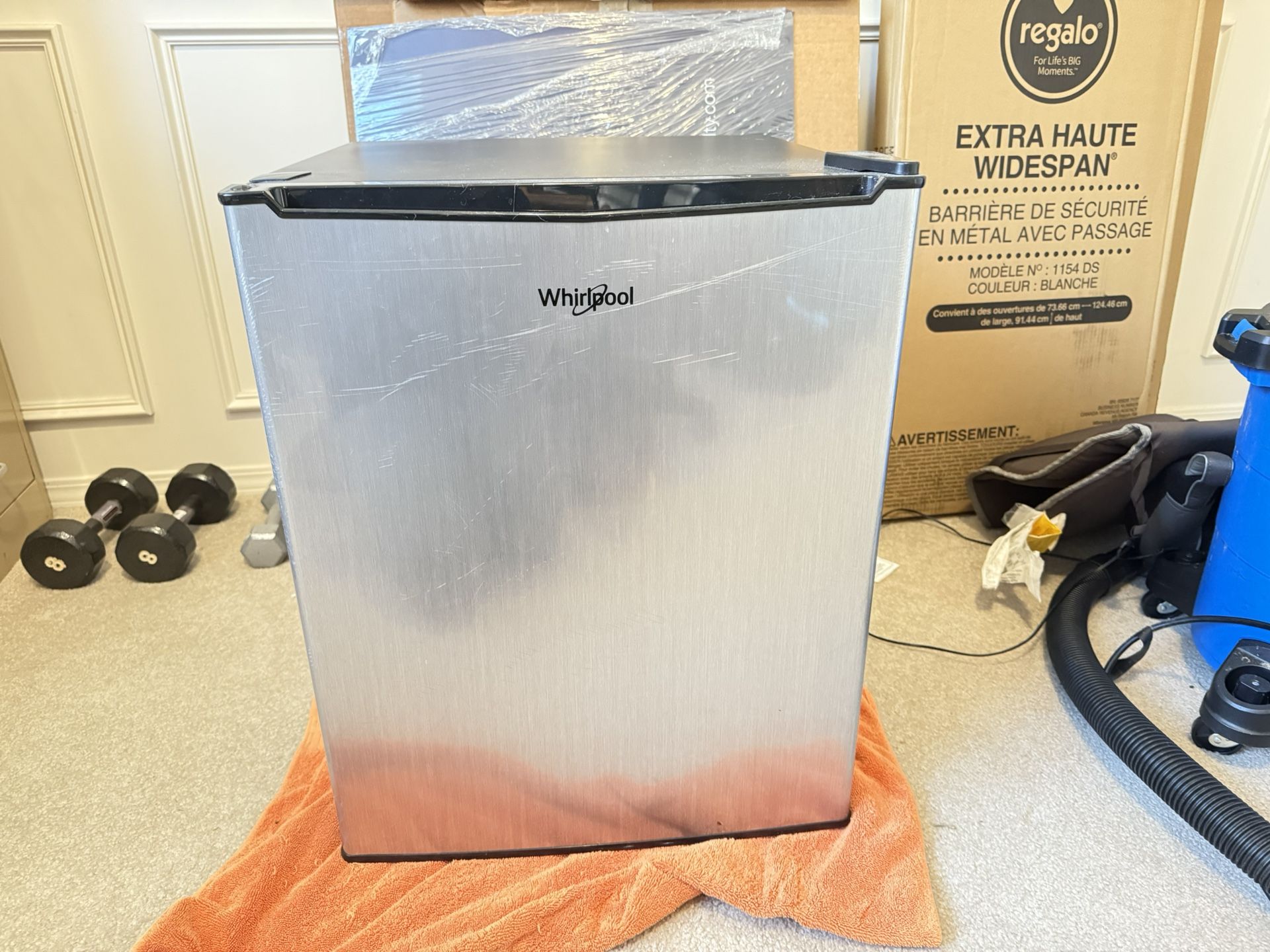 Whirlpool Mini Fridge