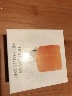 Nokia Himalayan salt light, mini 15w decorative wall light Brand New Never Open