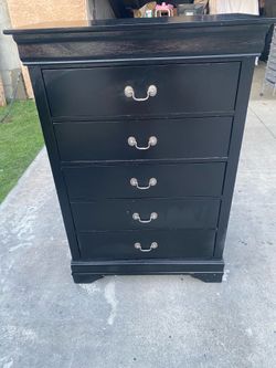 Cajonera $120