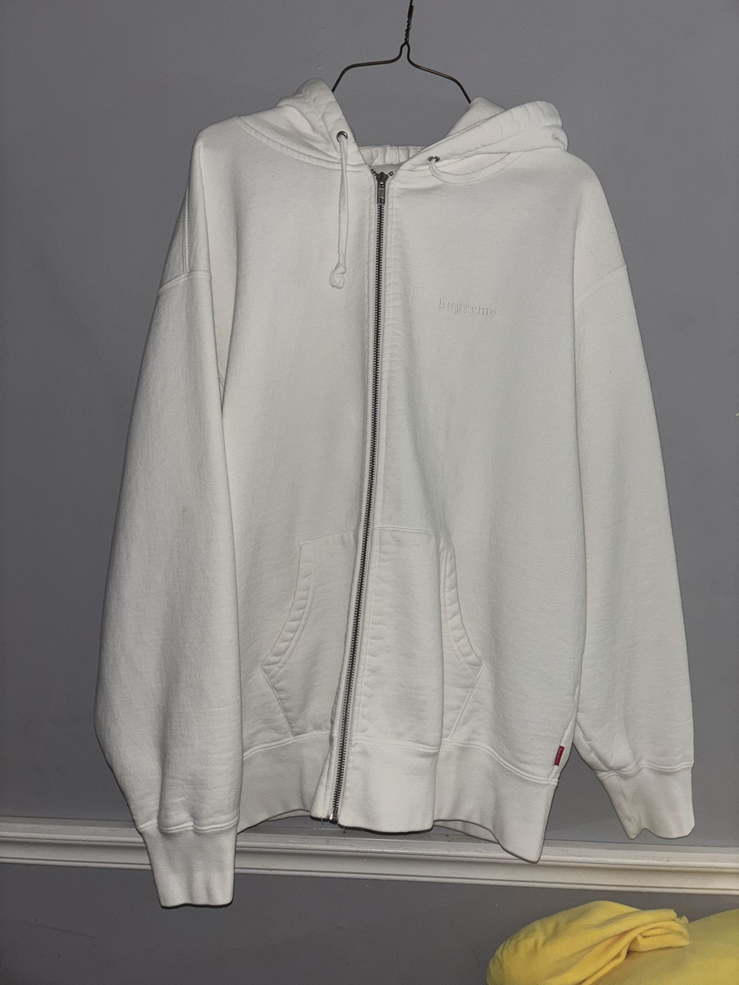 SUPREME LAKSHMI JACKET
