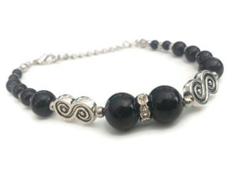 Beaded bracelet