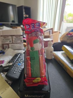 Pez dispenser