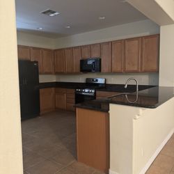 Fridge, Dishwasher, Stovetop and Microwave