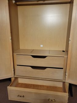 3 drawers solid wood armoire