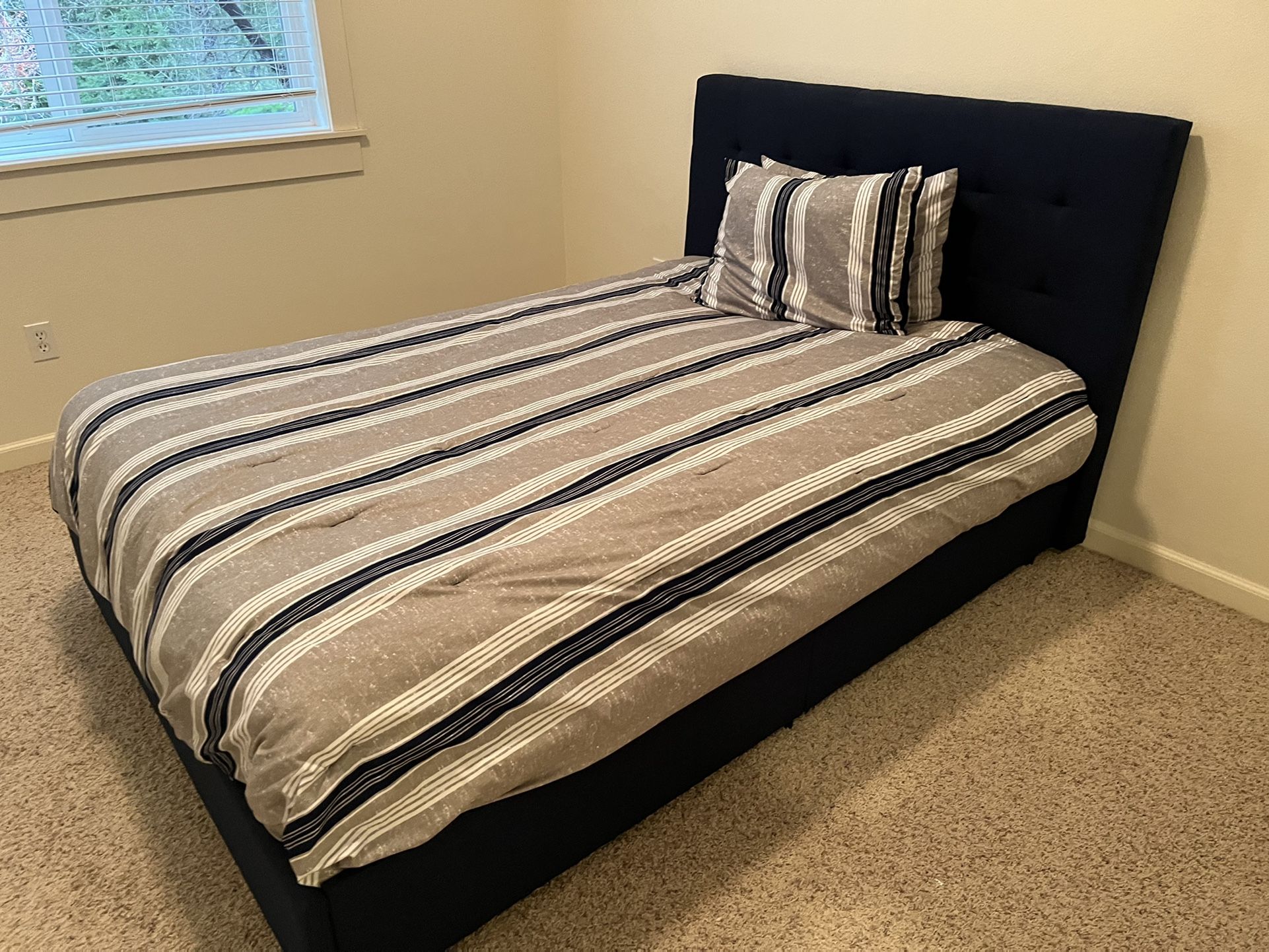 Full Size Bed And Mattress