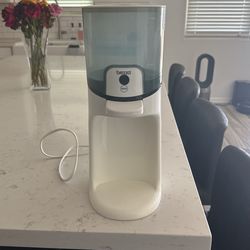 Baby Brezza Instant Warmer