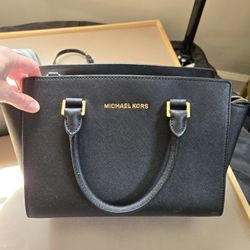 Michael Kors Medium Satchel
