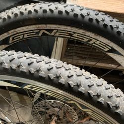 Llantas De Bicicleta Medida 27